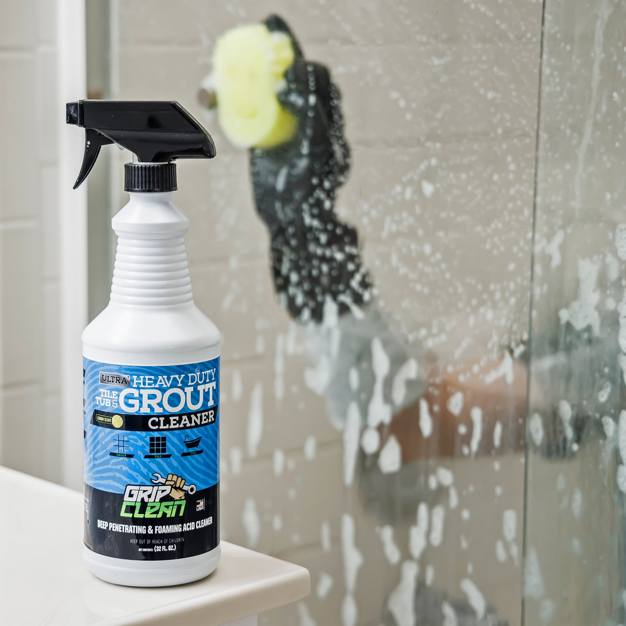 https://www.gripclean.com/cdn/shop/products/grip-clean-tile-tub-and-grout-cleaner_5000x.jpg?v=1683146956